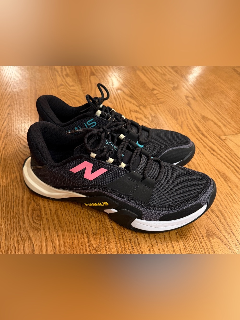 New Balance Minimus Shoes - Size 9